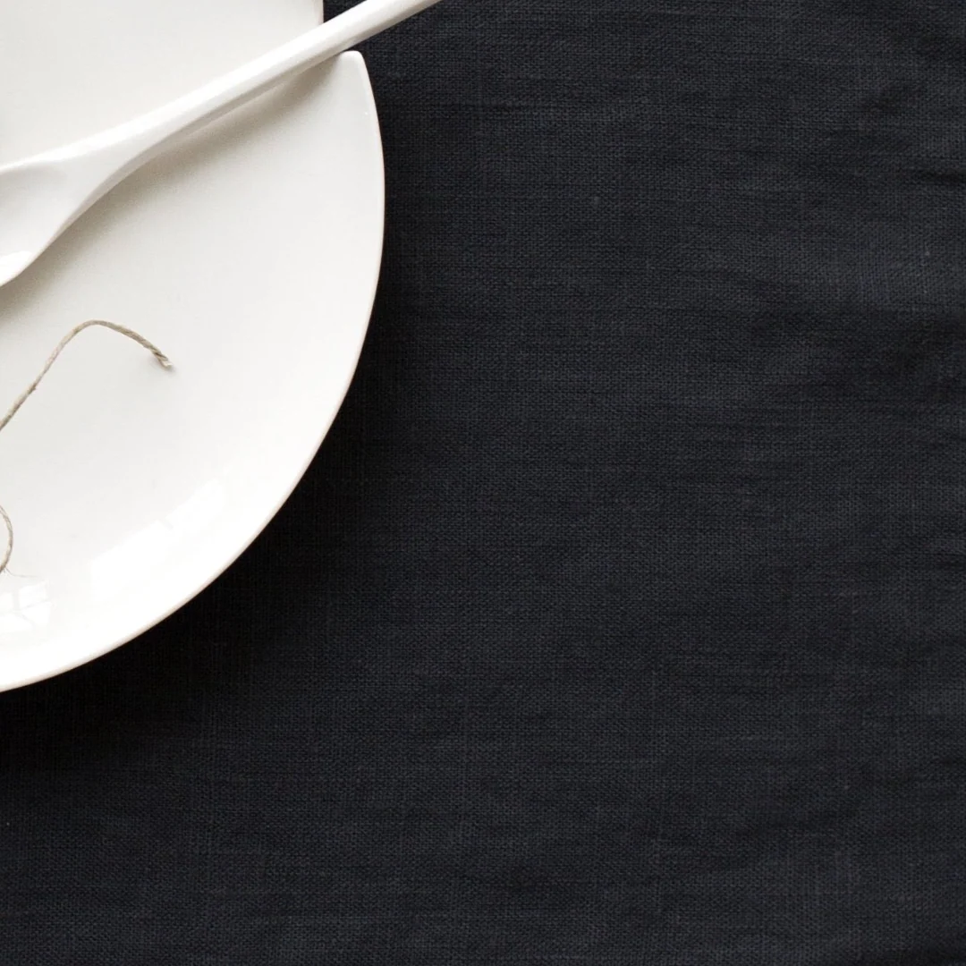 Black Linen Placemat - Image 2