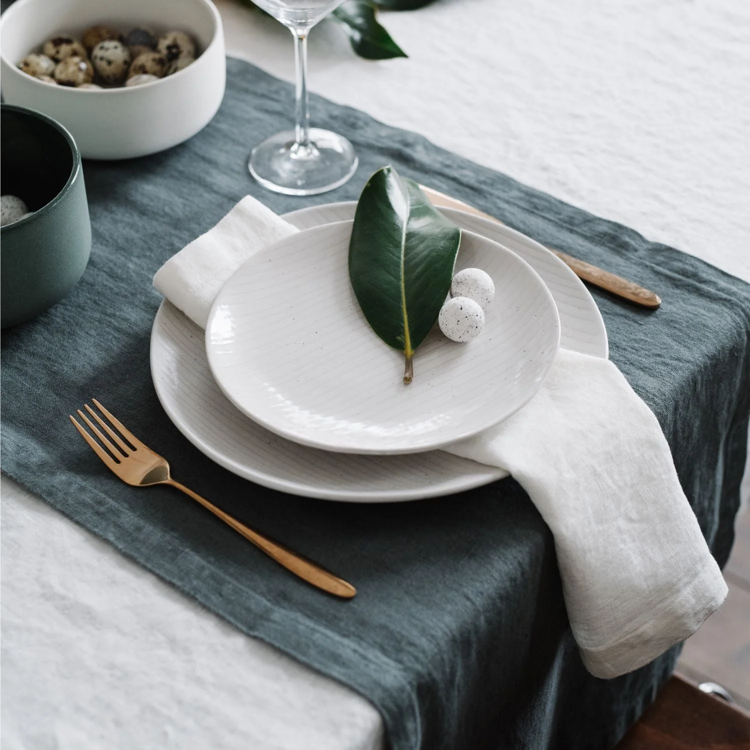Blue Fog Linen Table Runner (Set of 3) - Image 4