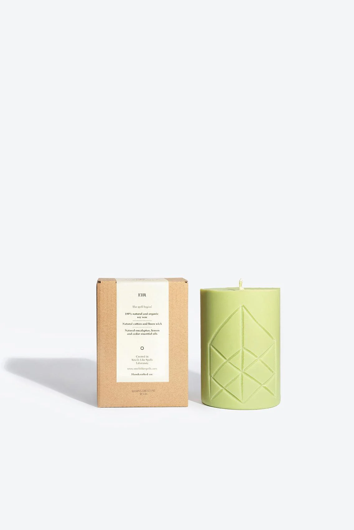 Eir Rune Candle - Image 2