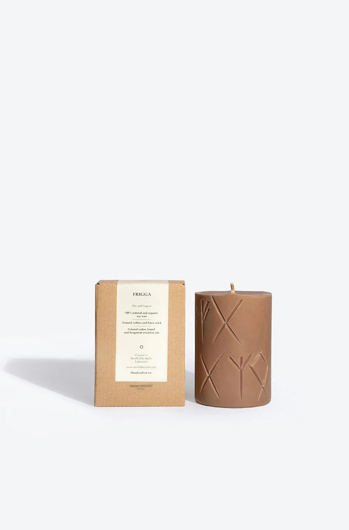Frigga Rune Candle - Image 3