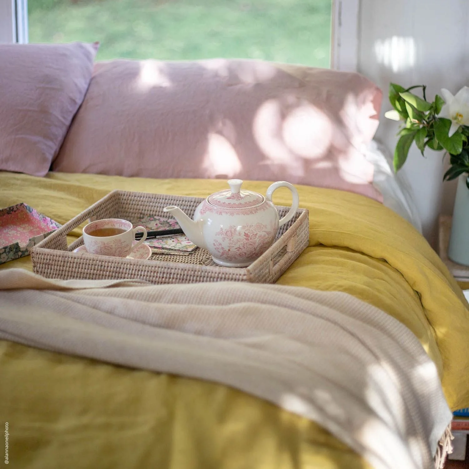 Lemon Curry Linen Duvet Cover - Image 4
