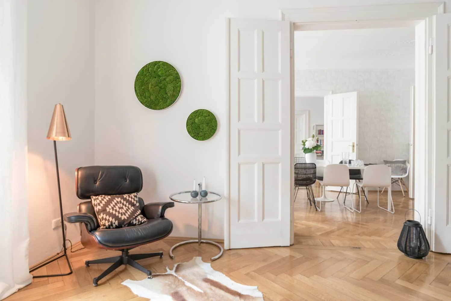Green Circle Decorative Moss Wall Art - Image 9